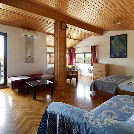Apartments Natali 罗维尼 外观 照片