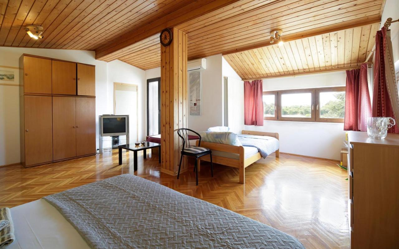 Apartments Natali 罗维尼 外观 照片