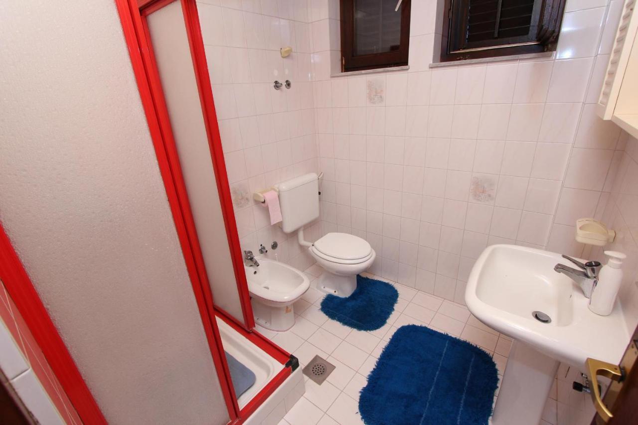 Apartments Natali 罗维尼 外观 照片